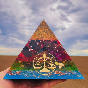 waage-pyramide_2